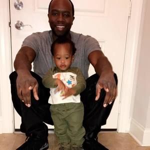 Meet your Posher, Victor